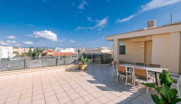 Resa Estates Ibiza te koop sale es vive apartment roof terrace 1.JPG